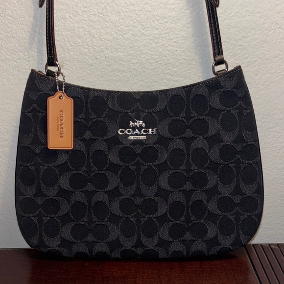 COACH Penelope Shoulder Bag In Black Signature Denim CP104 - Picture 3 of 7
